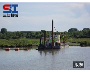 SWQ200绞吸挖泥船
