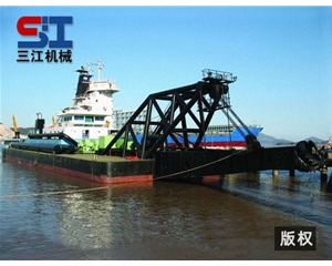 SWQ450绞吸挖泥船