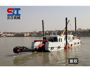 绞吸式挖泥船